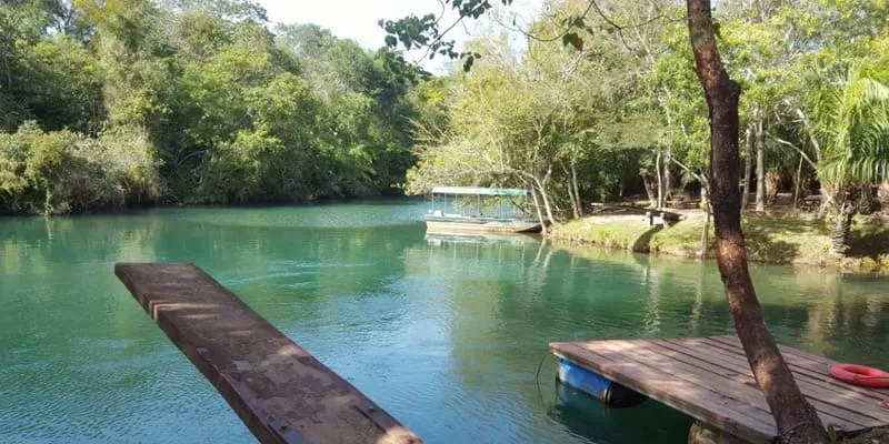 Balneário Ilha Bonita, Bonito MS: river swimming around an island