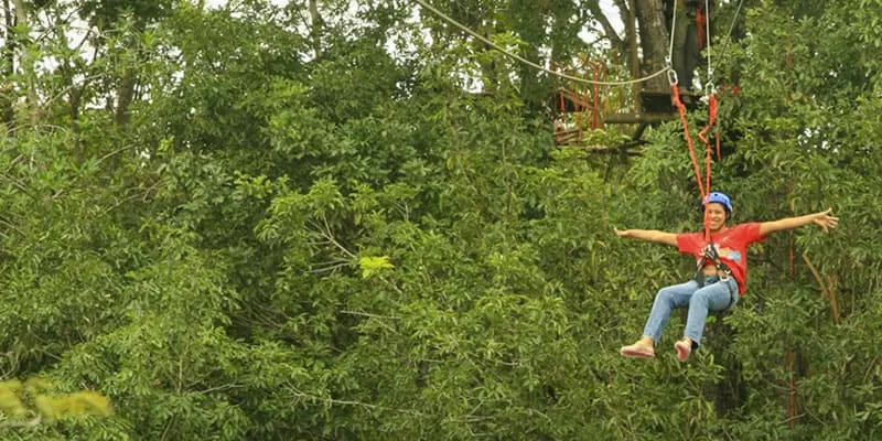 Cabanas, Bonito MS: a canopy course, ziplines and river tubing