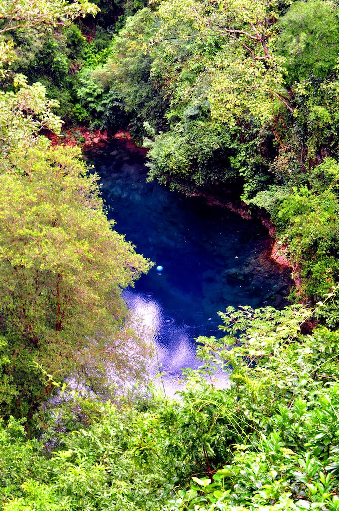 Lagoa Misteriosa, Jardim MS: flutuação e mergulho numa dolina sem fundo conhecido