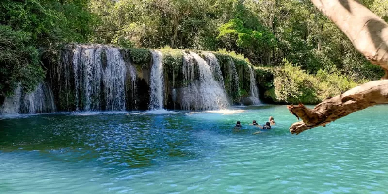 Parque das Cachoeiras, Bonito MS: several waterfalls on a short trail