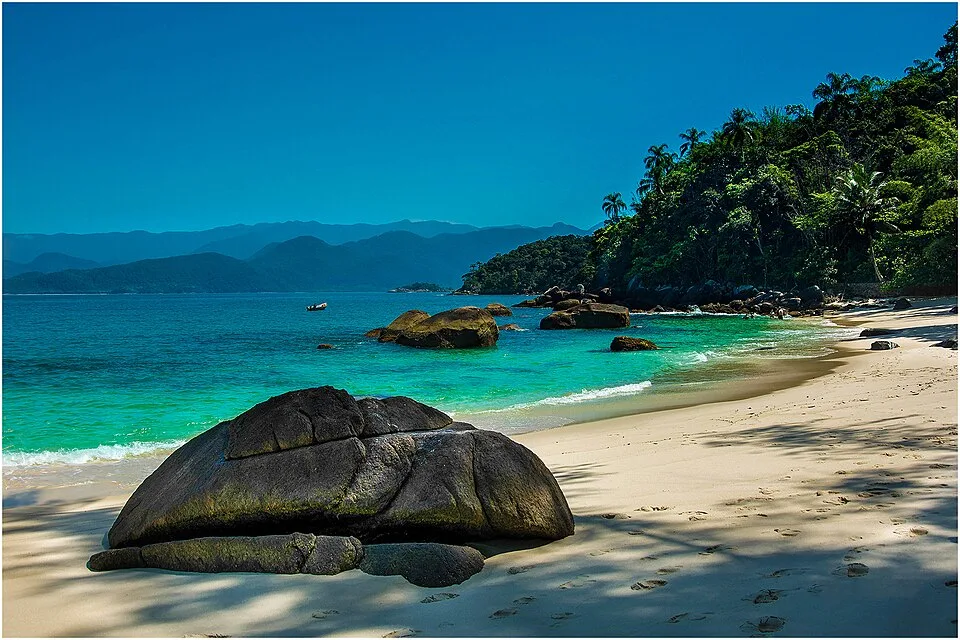 Beaches with no road, Ubatuba, litoral norte de Sao Paulo